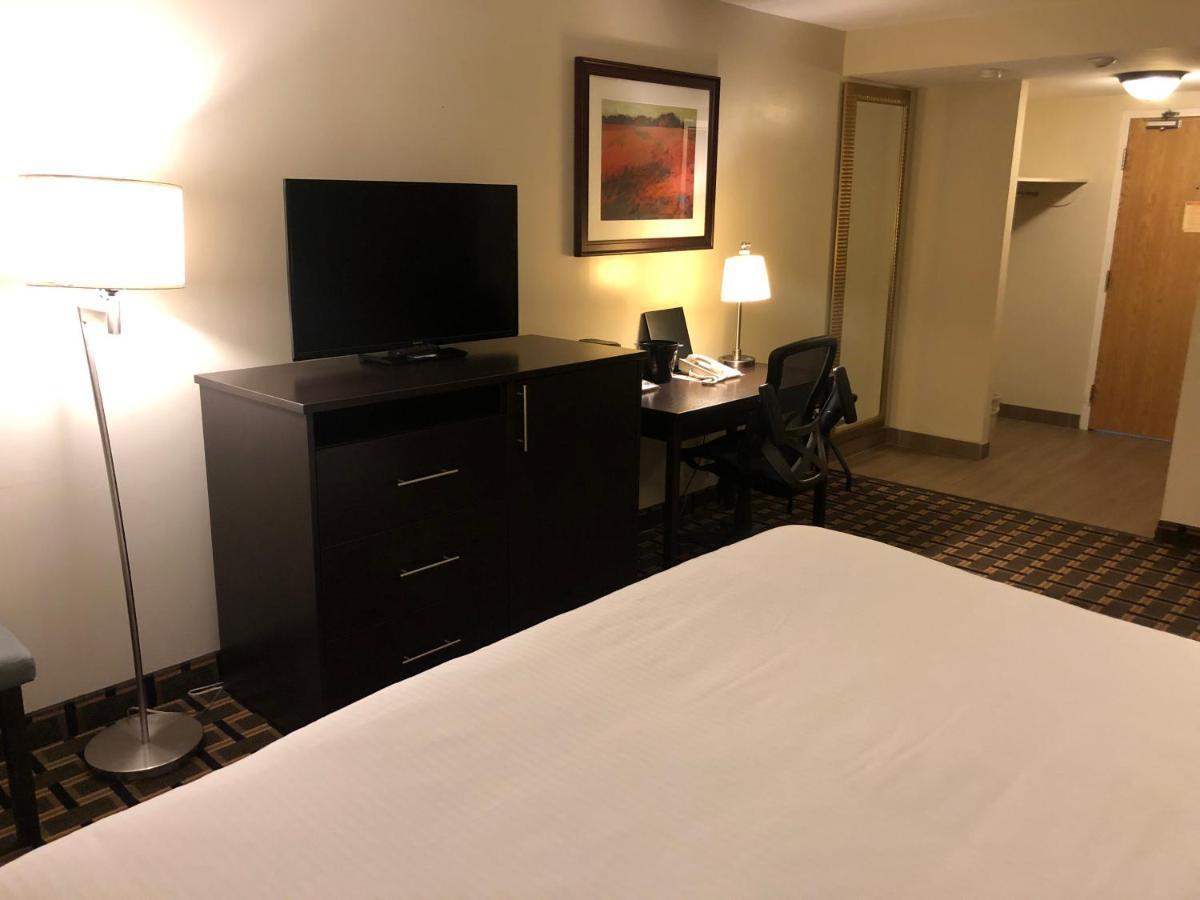 Travelodge By Wyndham Lindsay Eksteriør billede