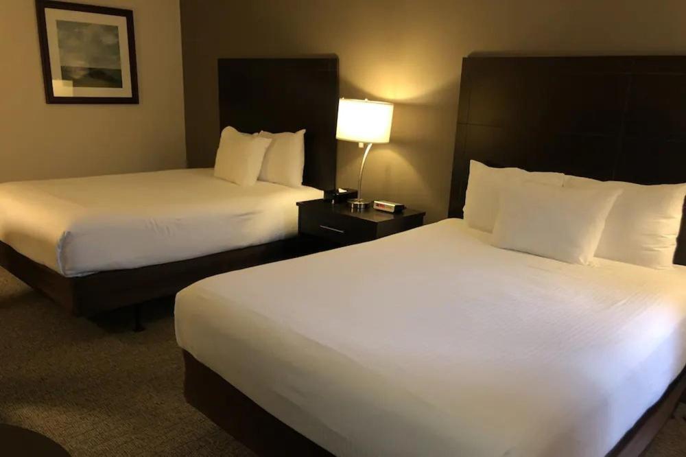 Travelodge By Wyndham Lindsay Eksteriør billede